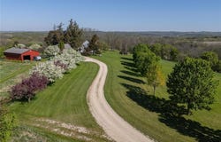 22735 Hickory Road, Lanesboro, MN 55949