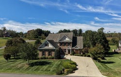 16115 Peregrine Dr, Bristol, VA 24202