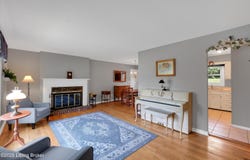 2401 Langdon Dr, Louisville, KY 40242