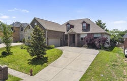 4855 S Tanager Avenue, Battlefield, MO 65619