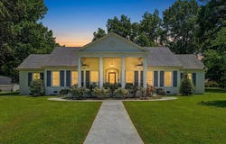 205 CHURCH St, Somerville, TN 38068