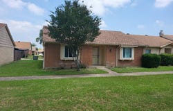 56 E Mountain Creek Drive, Grand Prairie, TX 75052