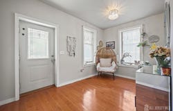 8 Walnut Street, Monroe, NJ 08831