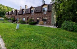 35 Great Gorge Ter, Vernon Twp., NJ 07462-3803