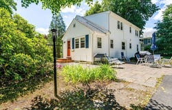 251 Phinneys Lane, Centerville, MA 02632