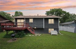7409 74th Avenue N, Brooklyn Park, MN 55428