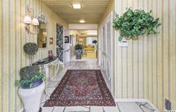 9958 Spring Circle, Omaha, NE 68124