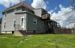 537 Dale Ave, Willard, OH 44890