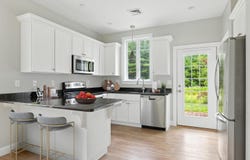 16 Frontier Way, Arundel, ME 04046