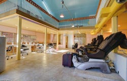60 4th St, Elizabeth City, NJ 07206-1247
