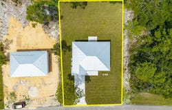323 Garfield Ave NE, Lake Placid, FL 33852