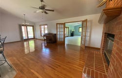 3850 N Bluestem Drive, Garden City, KS 67846