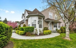 57 Roundtop Road, Yonkers, NY 10710