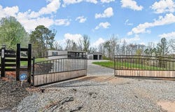 221 McAllister, Cornelia, GA 30531