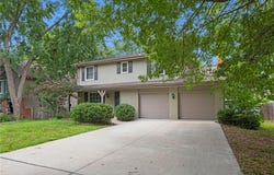 1409 E Salem Lane, Olathe, KS 66062