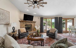 926 MILLBROOK Drive, NEENAH, WI 54956
