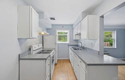6469 Montgomery Road, Cincinnati, OH 45213