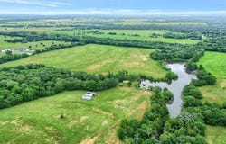 912 Bewley Road, Whitesboro, TX 76273