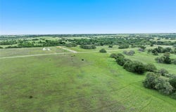 446 Grand Canyon Drive, Oglesby, TX 76561