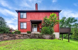 6 WILLOW WAY, READING, PA 19606