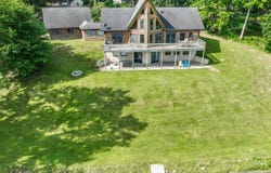 21534 Clear Lake Avenue, Battle Creek, MI 49014