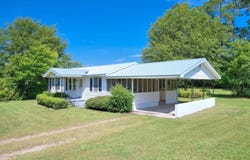 367 E Monroe Avenue, Ashburn, GA 31714
