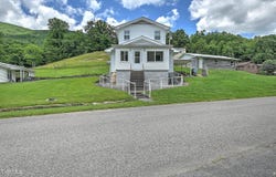 289 Hilton Road, Gate City, VA 24251