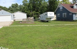 1005 State Street, Garner, IA 50438