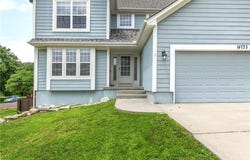14733 Hickory Drive, Bonner Springs, KS 66012