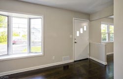 55 Willow Ave, Garwood Boro, NJ 07027-1345