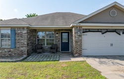 2409 Crestview LN, Barling, AR 72923