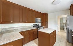 6660 Woodlake Avenue, West Hills, CA 91307