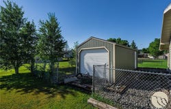 525 E 6th Avenue N, Columbus, MT 59019