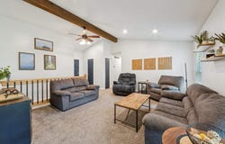 425 E Pecan Ln, Derby, KS 67037