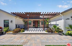 2806 Manhattan Ave, La Crescenta, CA 91214
