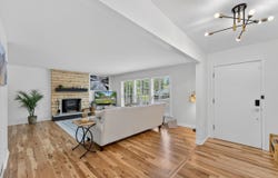 3745 Pilgrim Rd, Brookfield, WI 53005