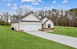 69 Advent Drive, Winder, GA 30680