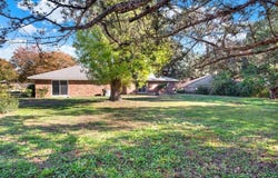 413 Shadowwood Trail, Ovilla, TX 75154