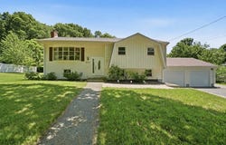 218 Blackstone St, Bellingham, MA 02019