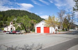 5621 Dunsmuir Ave., Dunsmuir, CA 96025