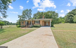 628 Dennis Station Road, Eatonton, GA 31024
