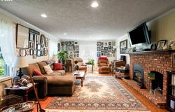 4269 VICTOR POINT RD, Silverton, OR 97381