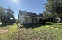 1804 7th St, Woodward, OK 73801-4728