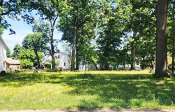 V/L 35 1/2 Street, Paw Paw, MI 49079