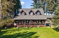 527 W 4TH ST, Coquille, OR 97423