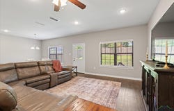 169 Hollybrook Street, Gilmer, TX 75644