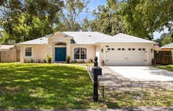 2714 BALKAN STREET, APOPKA, FL 32703