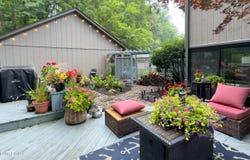5531 Forest Lake Dr, Prospect, KY 40059