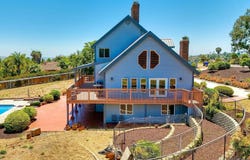 2511 Via Rancheros, Fallbrook, CA 92028