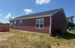 512 E 15th Street, Eldon, MO 65026